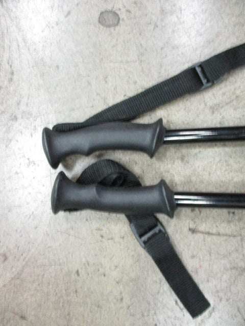 Load image into Gallery viewer, Used Elan 130cm Dowhill Ski Poles
