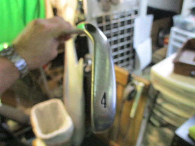 Load image into Gallery viewer, Used Callaway X18 RH 4 Iron
