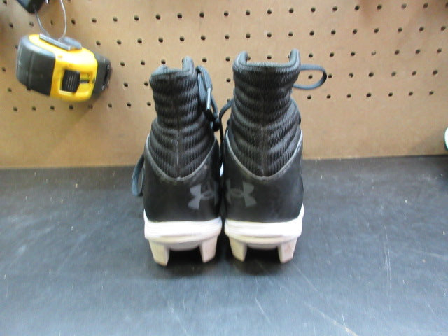 Load image into Gallery viewer, Used Under Armour Men's Highlight 2 RM Football Cleats - Size Youth 1
