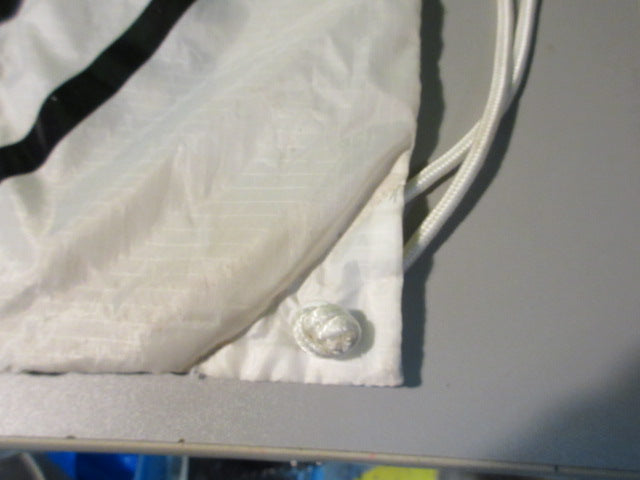 Load image into Gallery viewer, Used Nike Air Zoom Drawstring Bag
