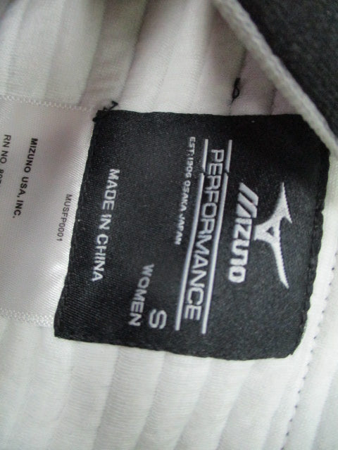 Used Mizuno Elastic Bottom Womens Small Softball Pant