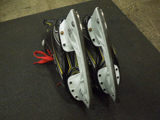 Used CCM Tacks Vector Plus Hocket Skates Size 3.5
