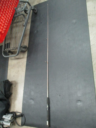 Used Shakespeare Mantis 6 Foot Fishing Pole