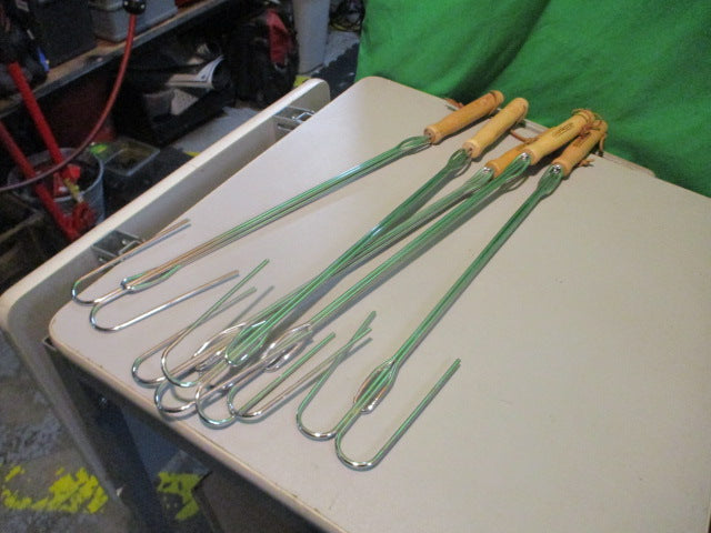 Load image into Gallery viewer, Used Camp Chef Extendable Safety Roasting Stick
