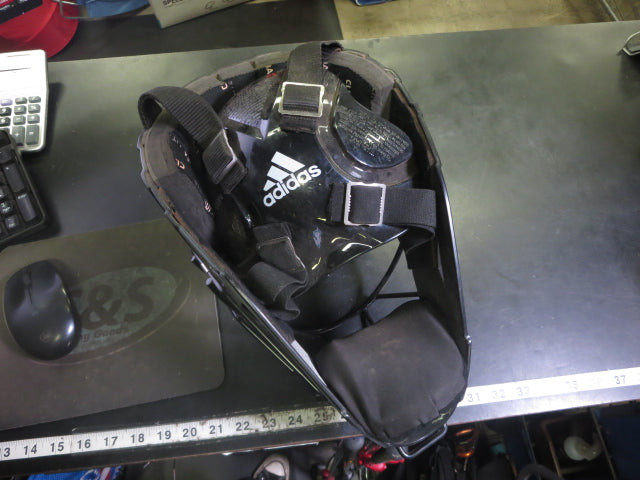 Load image into Gallery viewer, USed Adidas Hockey Style Catchers Helmet Size 6 1/4 - 7
