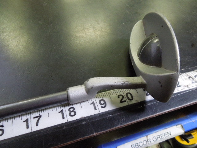 Load image into Gallery viewer, Used Walter Hagen Jr. Series I Right Hand Putter
