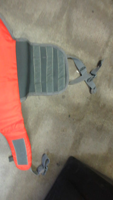 Load image into Gallery viewer, Used Outward Hound Granby Splash Dog Life Jacket Dog Size Medium
