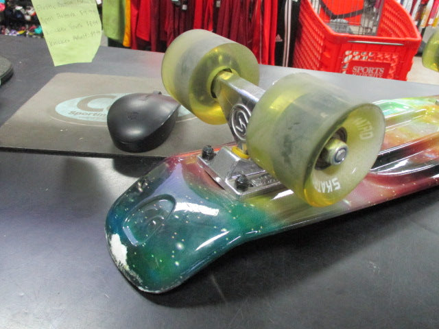 Load image into Gallery viewer, Used Skatro 22&quot; Penny Board
