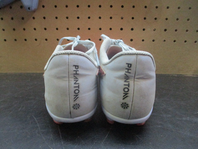 Load image into Gallery viewer, Used Nike Phantom 6 Low Elite Soccer Cleats - Size Youth 4.5
