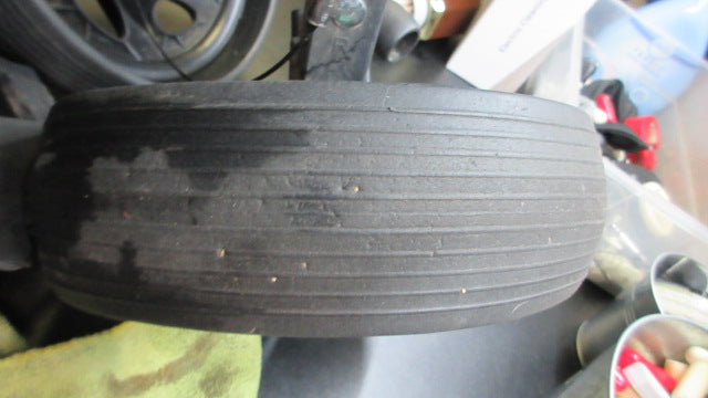 Load image into Gallery viewer, Used Tommy Armour Silver Scot TA-25 Golf Pull Cart- missing bottom strap
