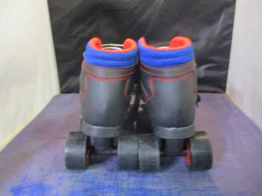 Used Chicago Skates Sidewalk Roller Skates Youth Size 1 - missing one stopper
