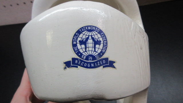 Load image into Gallery viewer, Used Taekwondo Head Gear
