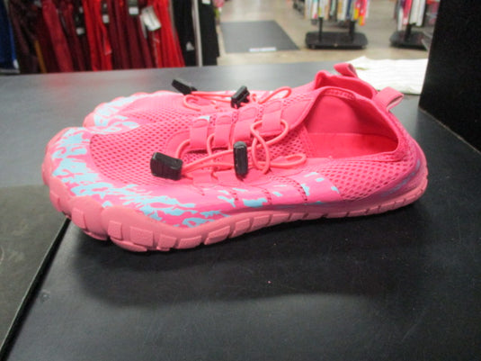 Used Norti V8 Size 4 Water Shoes