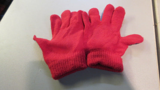 Used Kids Red Knit Gloves