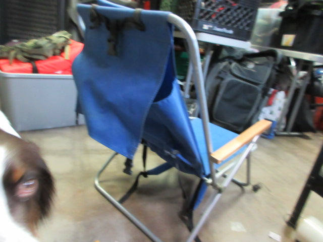 Load image into Gallery viewer, Used Rio Brands Beach Chair
