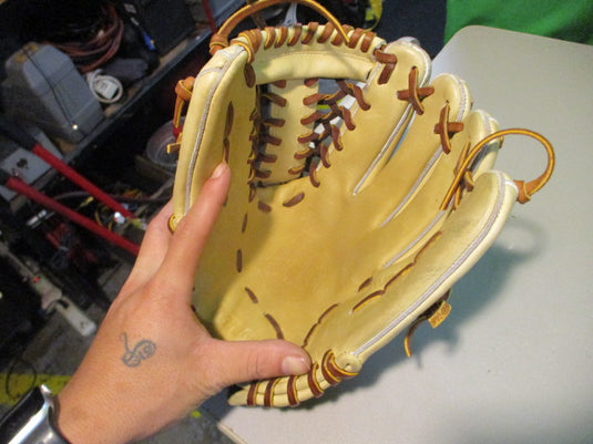 Used Marucci Honor the Game Series 11.5" Glove - RHT