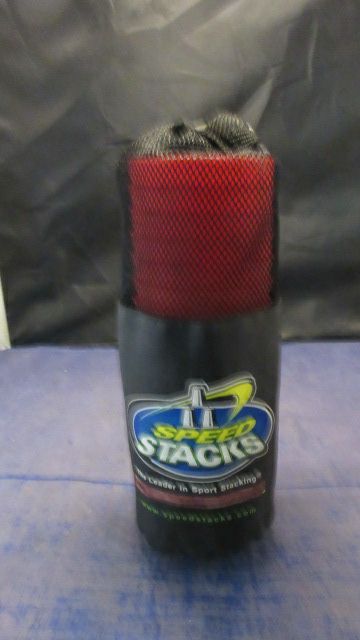 Load image into Gallery viewer, Used Speed Stacks Cups - 12 Cups - small wear on bag
