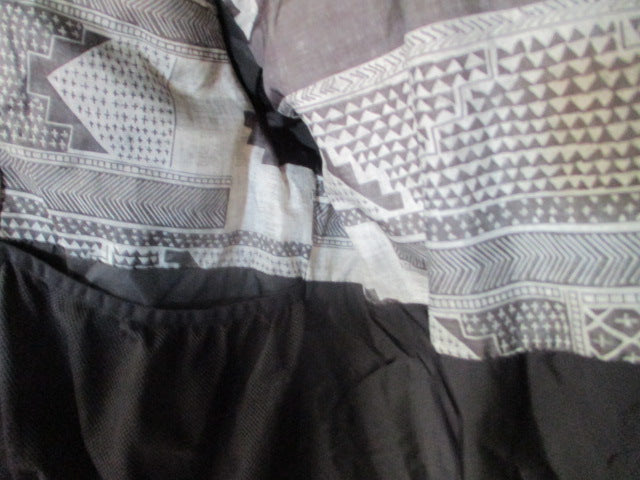 Load image into Gallery viewer, Used Oneill Womens Moto Hybrid Snowboaring Jacket
