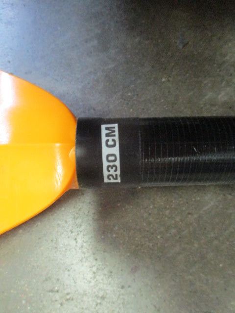 Load image into Gallery viewer, Used Aqua-Bound Fiberglass 2-Piece Kayak Paddle - 230 cm

