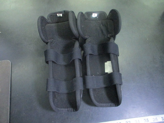 Load image into Gallery viewer, Used Fox Racing Youth Motocross Knee Pad + Shin Guard Set
