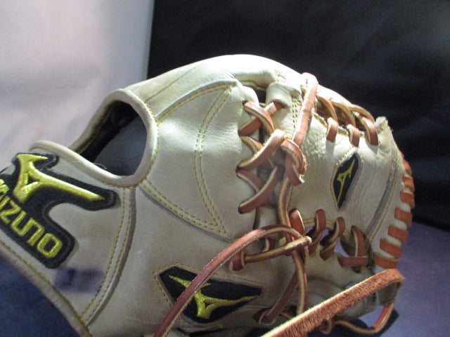 Load image into Gallery viewer, Used Mizuno Pro Limited Edition CMP 41 Glove
