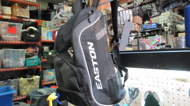 Load image into Gallery viewer, Used Easton Baseball Equipment Bag
