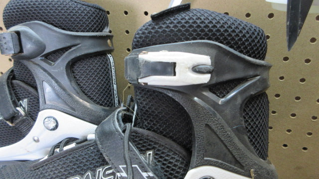 Load image into Gallery viewer, Used Papaison Adjustable In-Line Roller Skates - Size Large (5-7.5)
