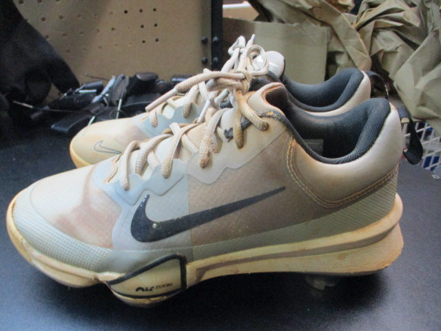 Load image into Gallery viewer, Used Nike Trout Metal Baseball Cleats Size 7
