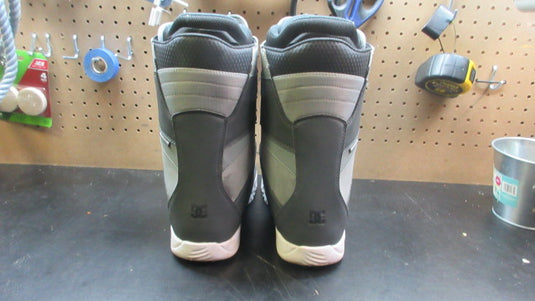 Used DC Faze 2022 Snowboarding Boots - Size 9.5