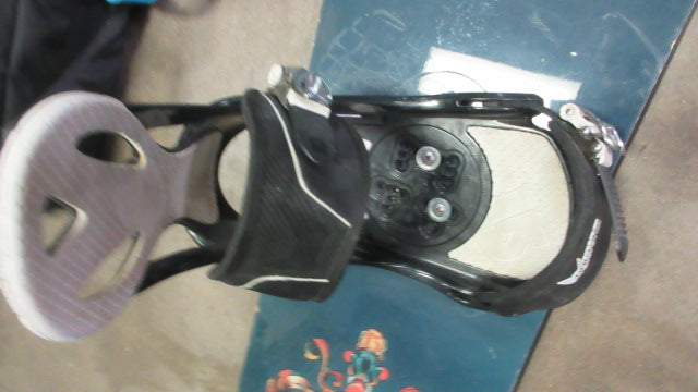 Load image into Gallery viewer, Used Burton Canyon 156cm Snowboard With Burton Bindings
