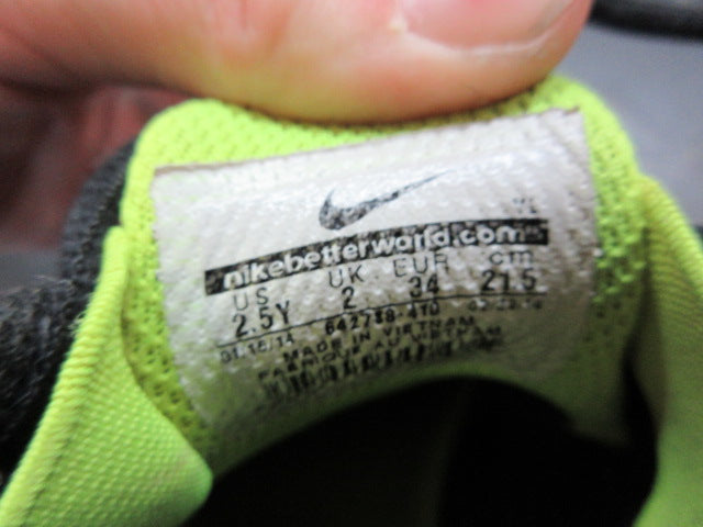 Load image into Gallery viewer, Used Nike Vapor Strike 4 Low 'Game Royal' Baseball Cleats - Size Youth 2.5
