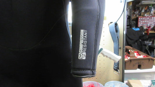 Used Xcel Hydro Flex 7.6 Wetsuit - Size XL