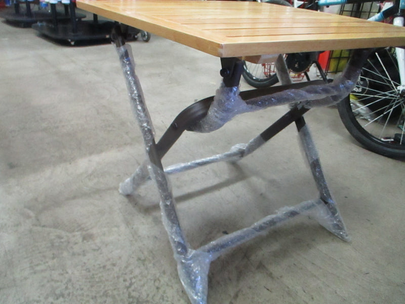 Load image into Gallery viewer, 21' X 21' Camping Folding Side Table
