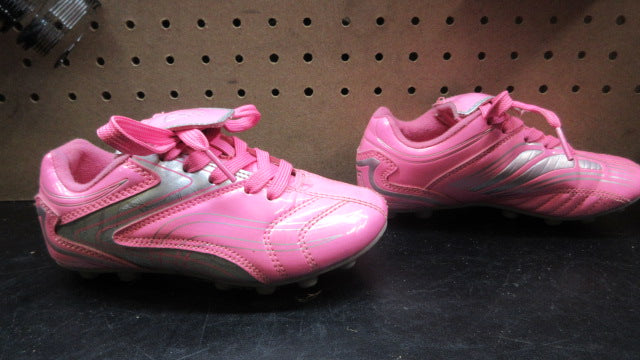 Load image into Gallery viewer, Used Vizari Striker FG Soccer Cleats - Size Youth 11.5
