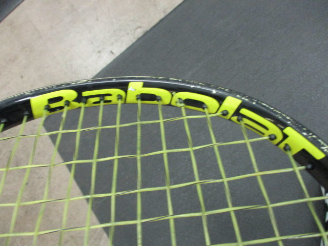 Load image into Gallery viewer, Used Babolat Nadal Jr 25&quot; Tennis Racquet
