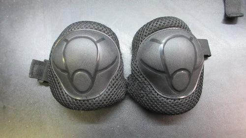 Used Skating Knee Pads - Youth