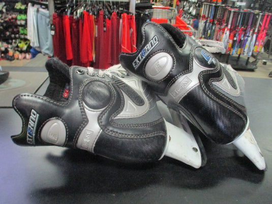 Used CCM Externo E10 Hockey Skates Size 5