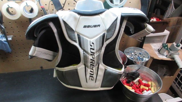 Load image into Gallery viewer, Used Bauer Supreme S170 Shoulder Pads - Medium
