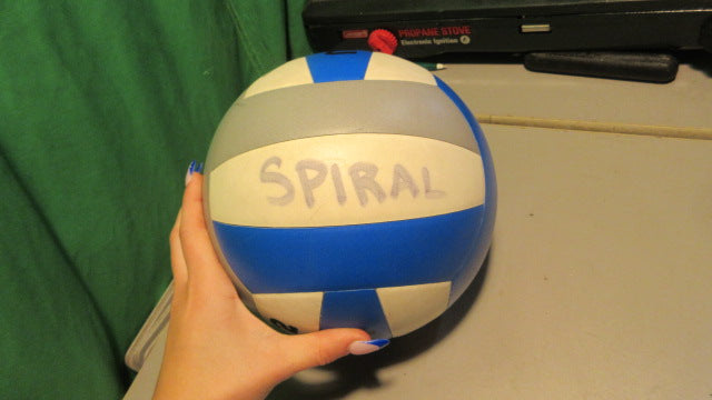 Load image into Gallery viewer, Used Molten 12 &amp; Under VB-U12 Volleyball
