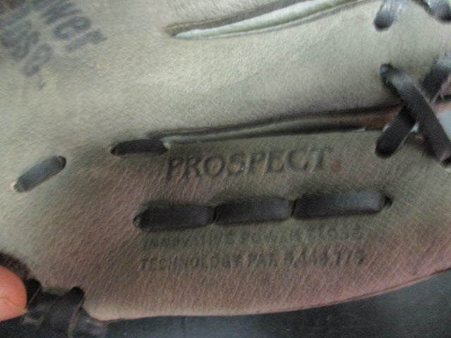 Load image into Gallery viewer, Used Mizunio Prospect Power Close 10.5 Glove - RHT

