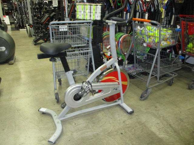 Load image into Gallery viewer, Used Sunny Fitness Stationary Exercise Bike
