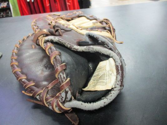 Used Mizuno Franchise Series GXF 92 First Base Mitt - LHT