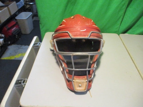 Used Rawlings CHEVL2-JR Size 6 1/2 - 7 Catchers Helmet
