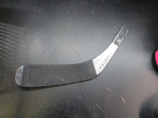Load image into Gallery viewer, Used Hockey Stick Blade
