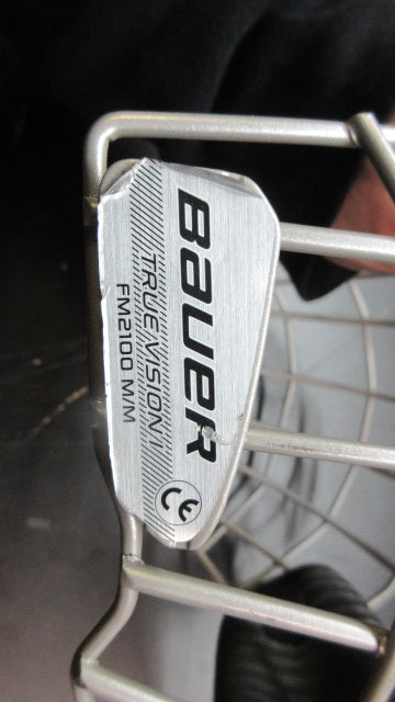 Used Bauer True Vision 1 FM2100 Hockey Mask - Medium
