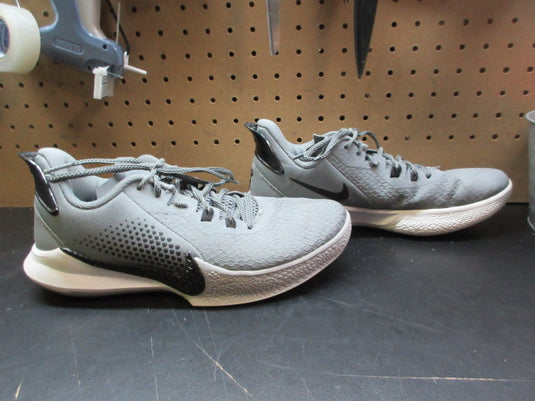 Used Nike Kobe Mamba Fury TB Sneakers - Size 8