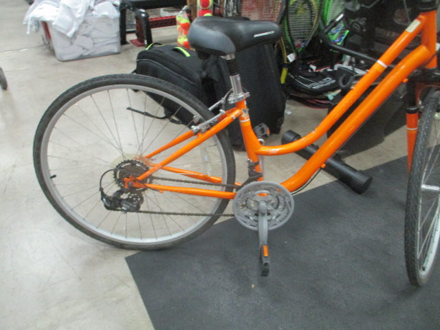 Load image into Gallery viewer, Used Diamondback Vital 7 Womens Small Frame 700 21 Speed Orange Bike

