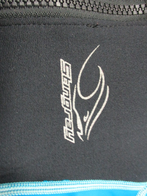 Load image into Gallery viewer, Used Sting Ray Aqua Sphere Size Youth 8 Wet Suit

