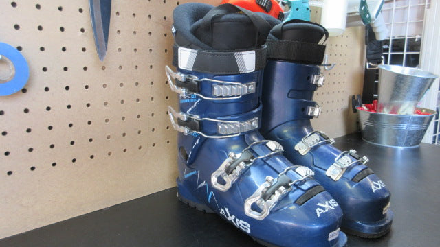 Load image into Gallery viewer, Used Axis AX-4 Junior Ski Boots - Size 23/23.5

