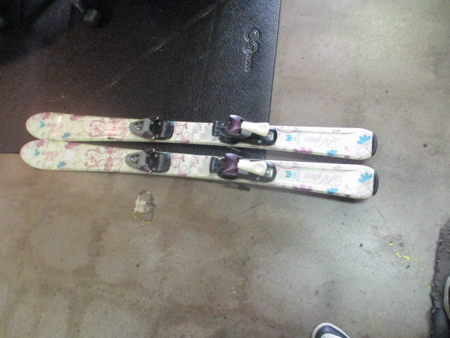 Load image into Gallery viewer, Used Elan Lil' Spice 110Cm Downhill Skis W/ Salomon Bindings
